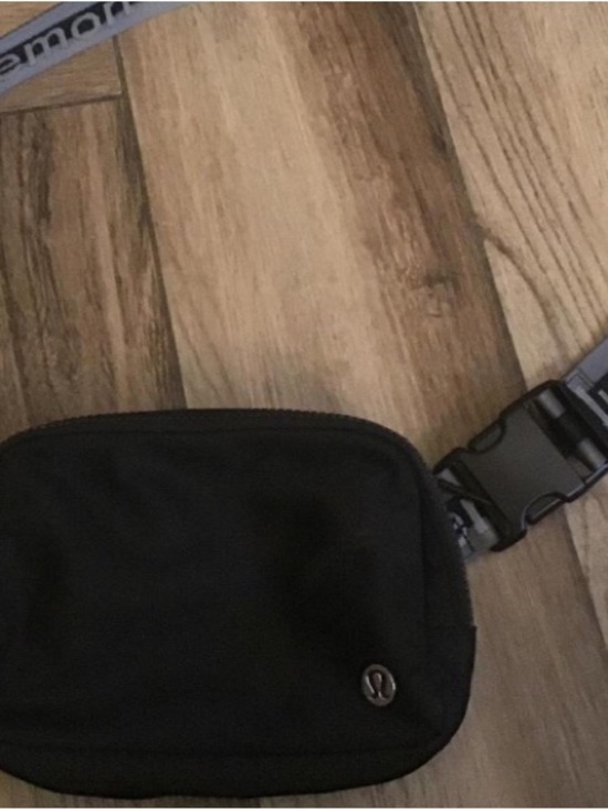 lululemon athletica Handbags - lululemon athletica Black Crossbody Belt Bag